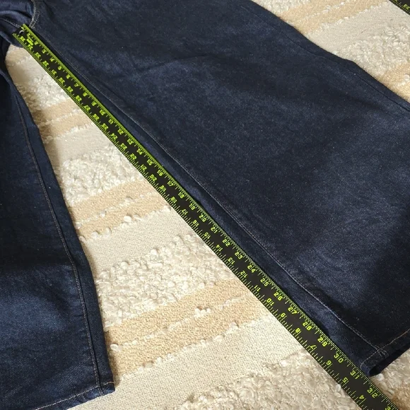 Levi's Dark Wash Indigo Wide Leg High-rise Zip Premium Jeans Size 29 - Picture 8 of 13